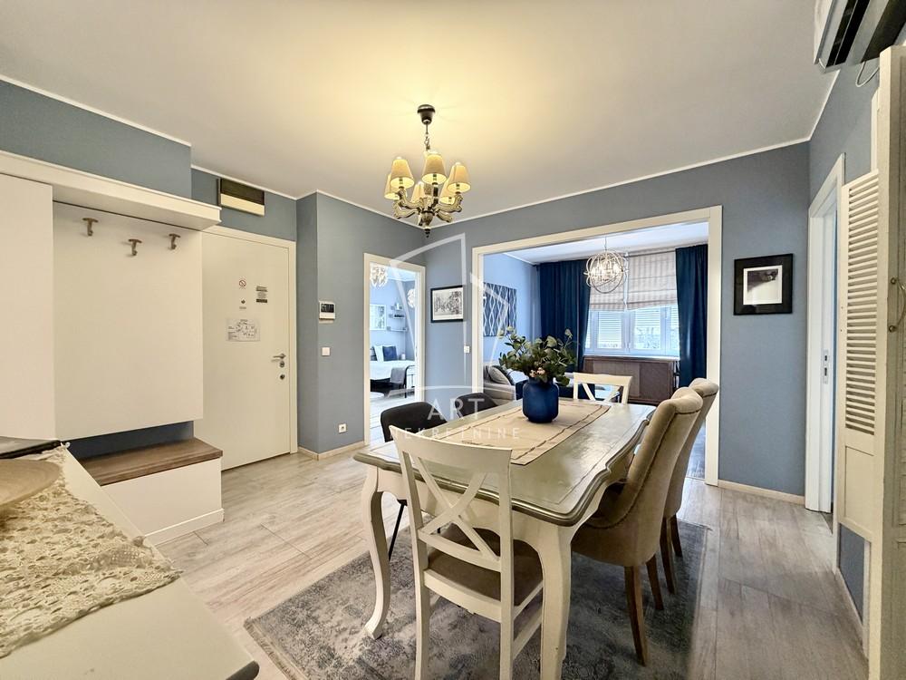 Stan na prodaju u Beogradu, Stari grad, trosoban, 77m2, cena 429000 evra