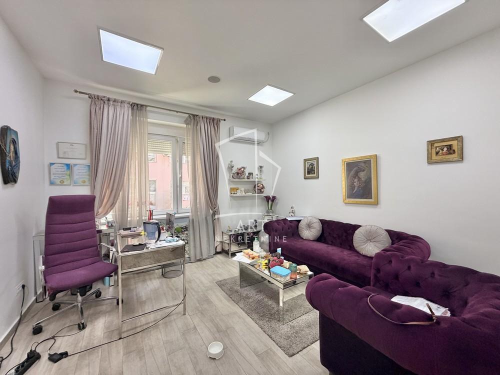 Stan na prodaju u Beogradu, Palilula, cetvorosoban, 92m2, cena 350000 evra