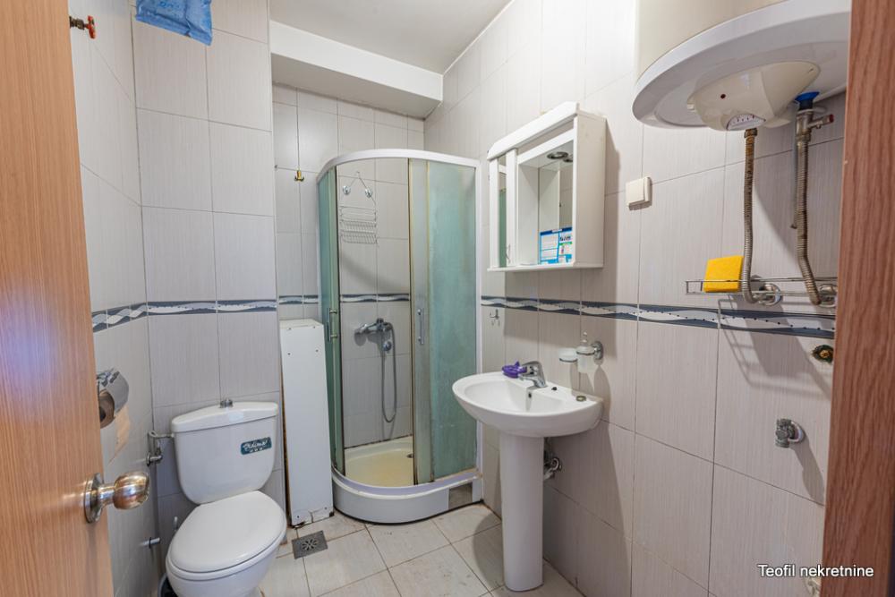 Stan na prodaju u Beogradu, Južni bulevar, jednoiposoban, 35m2, cena 140000 evra