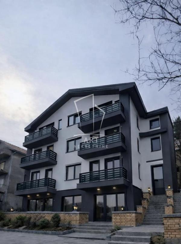 Stan na prodaju u Beogradu, Čukarica, jednoiposoban, 37m2, cena 70000 evra