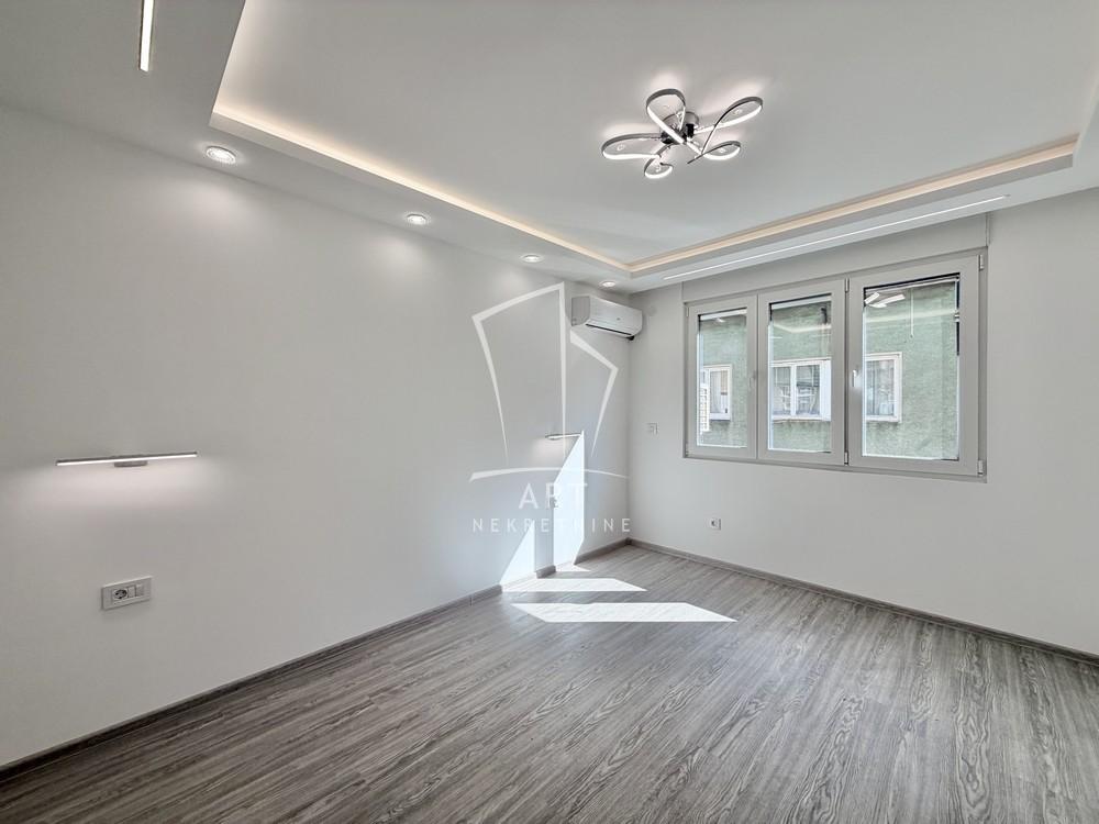 Stan na prodaju u Beogradu, Crveni Krst, dvosoban, 60m2, cena 230000 evra