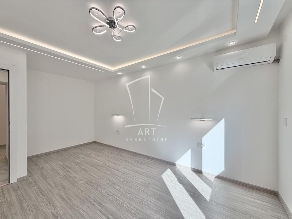 Stan na prodaju u Beogradu, Crveni Krst, dvosoban, 60m2, cena 230000 evra