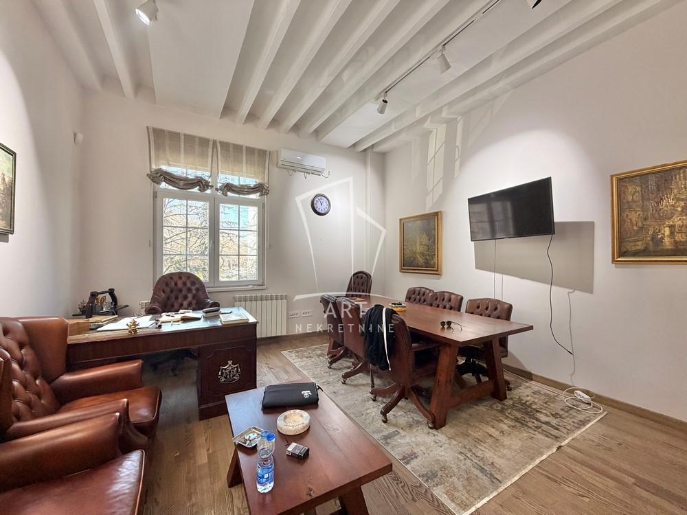 Stan na prodaju u Beogradu, Stari grad, 227m2, cena 995000 evra