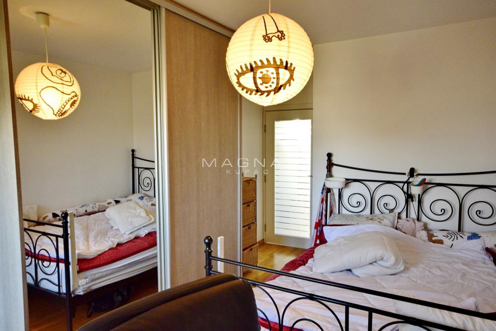 Stan na prodaju u Beogradu, Zvezdara, dvosoban, 60m2, cena 252000 evra