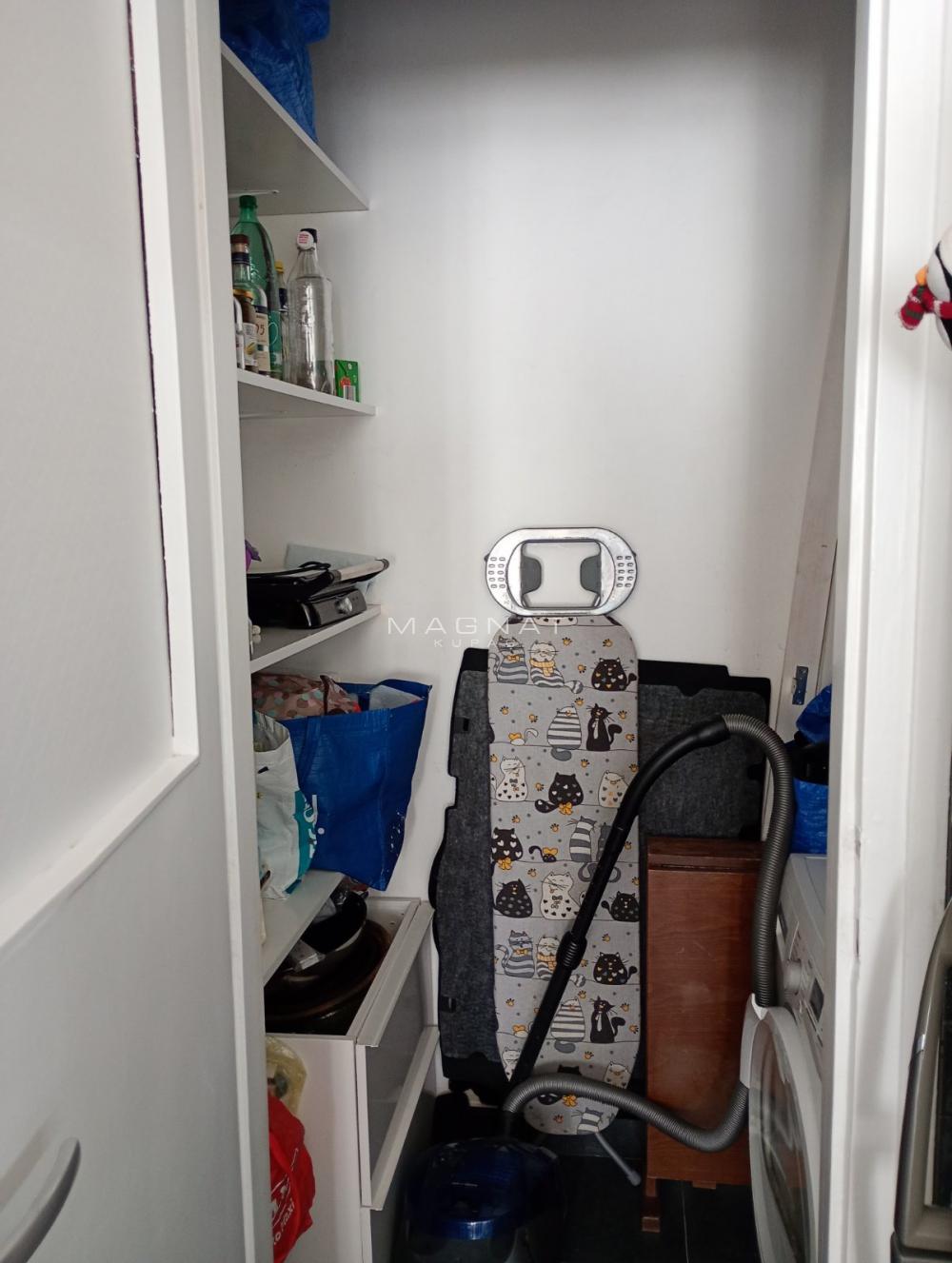 Stan na prodaju u Beogradu, Vračar, trosoban, 70m2, cena 259000 evra