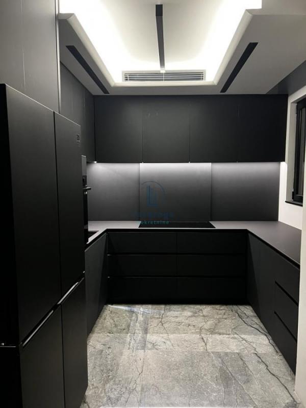 Stan na prodaju u Beogradu, Voždovac, cetvorosoban, 155m2, cena 598000 evra