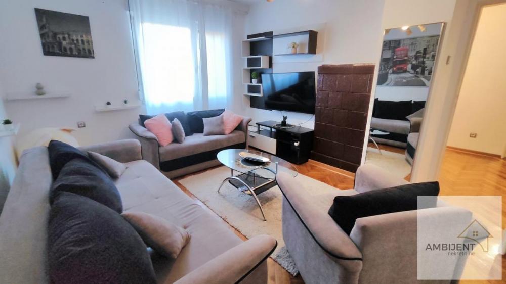 Stan na prodaju u Beogradu, Braće Jerković, jednosoban, 37m2, cena 125000 evra