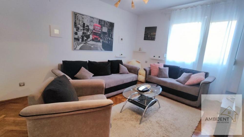 Stan na prodaju u Beogradu, Braće Jerković, jednosoban, 37m2, cena 125000 evra