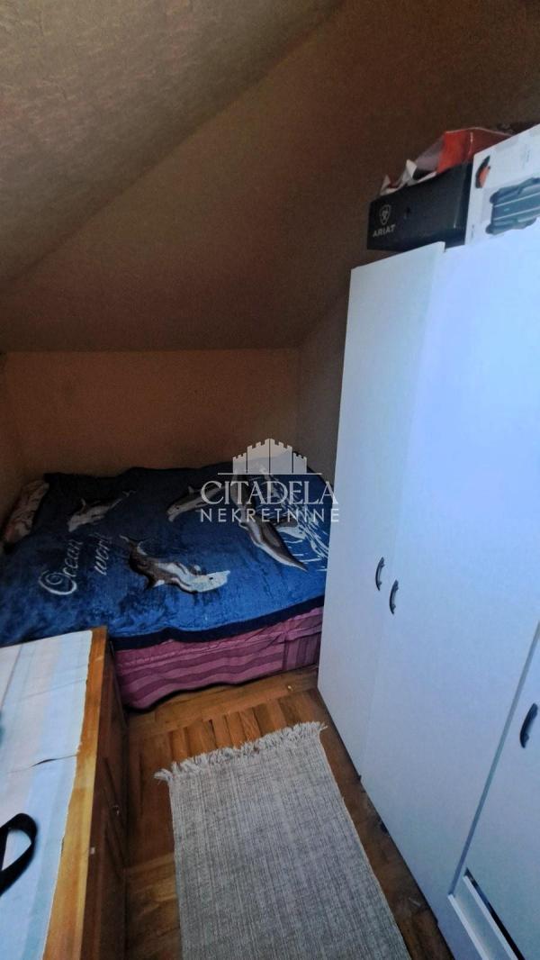 Stan na prodaju u Beogradu, Rakovica, dvoiposoban, 53m2, cena 132500 evra