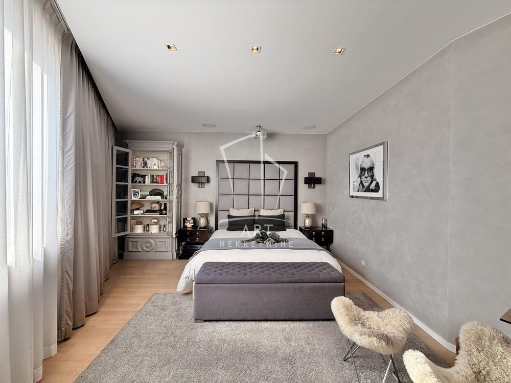 Stan na prodaju u Beogradu, Stari grad, 229m2, cena 1180000 evra