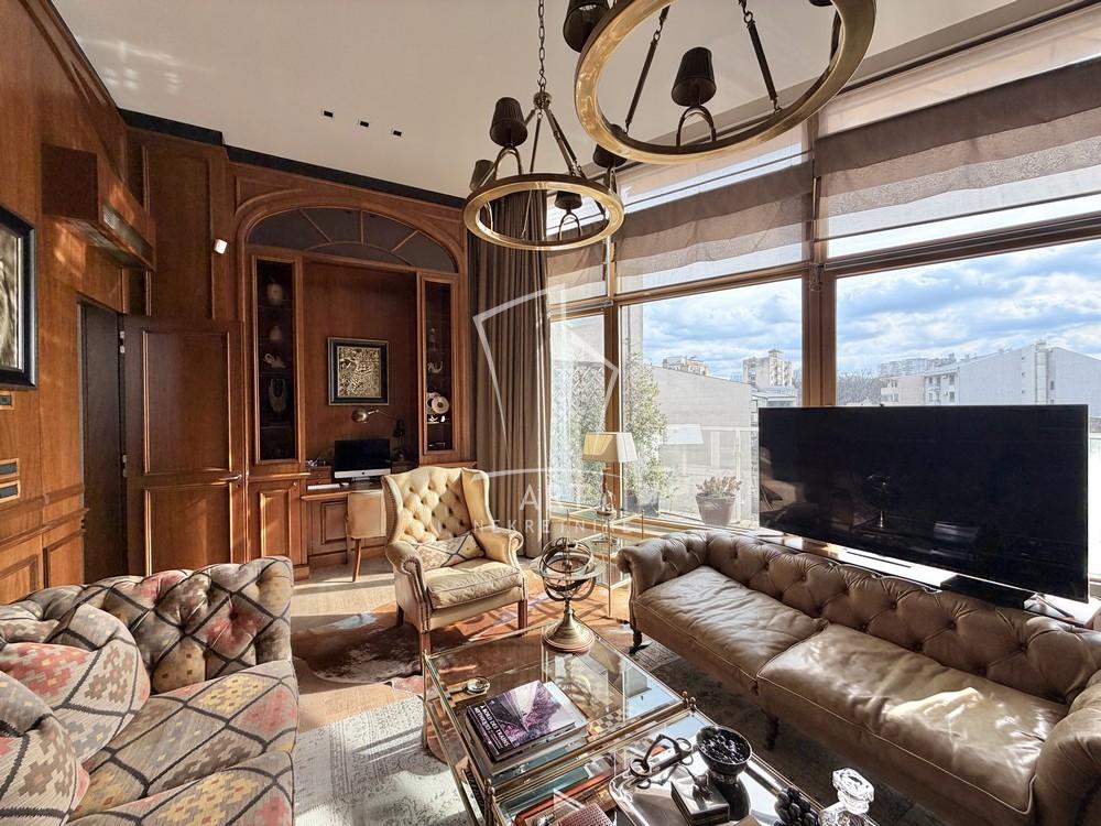 Stan na prodaju u Beogradu, Stari grad, 229m2, cena 1180000 evra