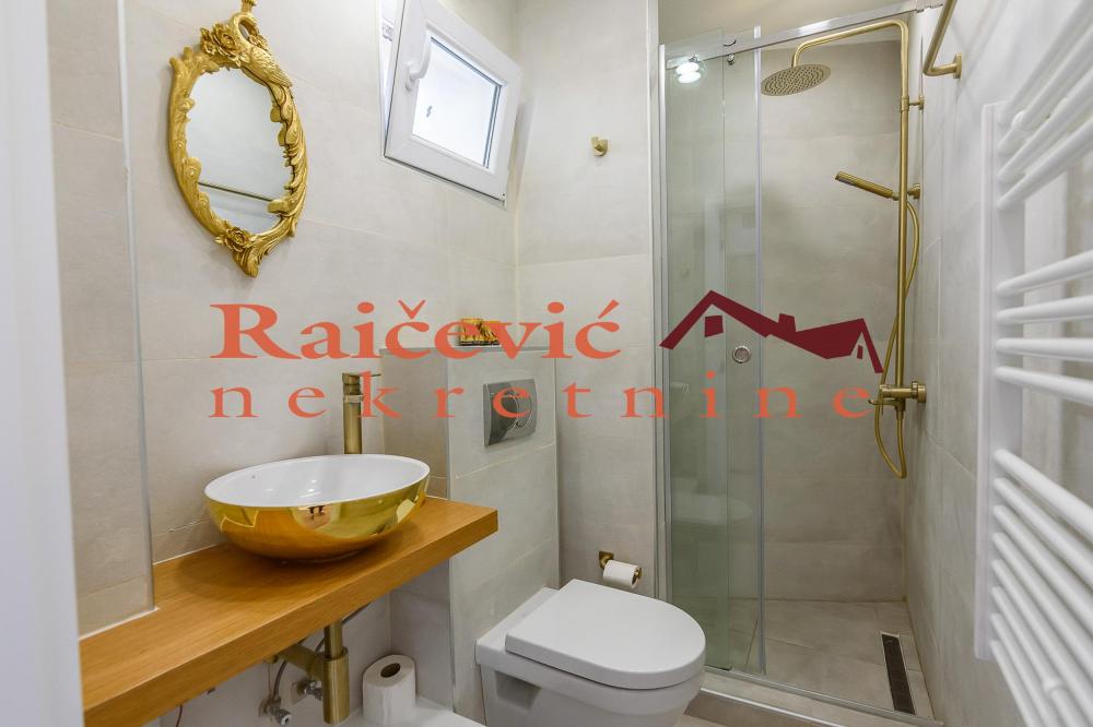 Stan na prodaju u Beogradu, Beograd (centar), dvosoban, 44m2, cena 265000 evra