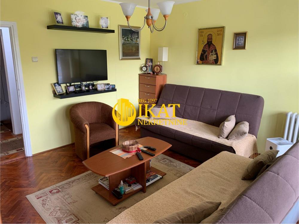 Stan na prodaju u Beogradu, Mirijevo, trosoban, 74m2, cena 193000 evra