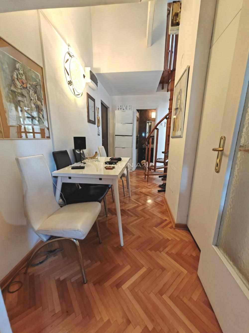 Stan na prodaju u Beogradu, Savski venac, dvosoban, 48m2, cena 174000 evra