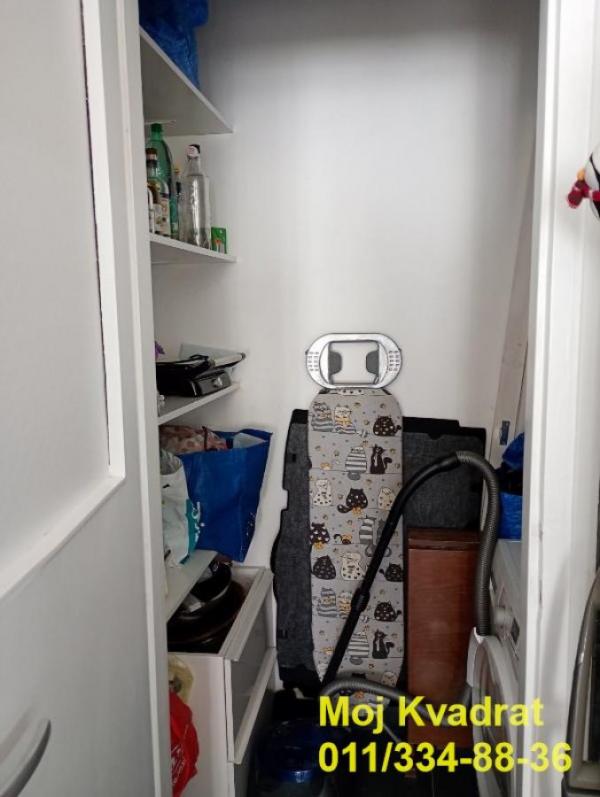 Stan na prodaju u Beogradu, Vračar (Hram), trosoban, 69m2, cena 259000 evra