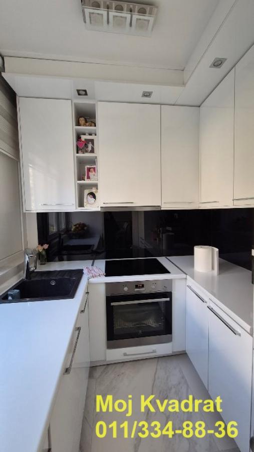 Stan na prodaju u Beogradu, Konjarnik, cetvorosoban, 69m2, cena 225000 evra