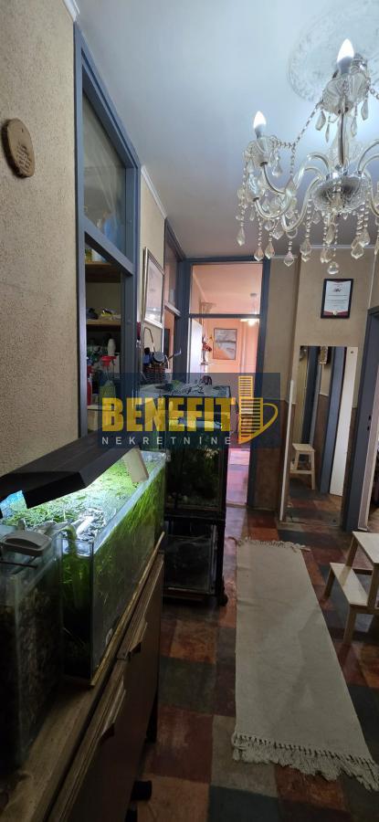 Stan na prodaju u Beogradu, Kaluđerica, dvoiposoban, 55m2, cena 145000 evra