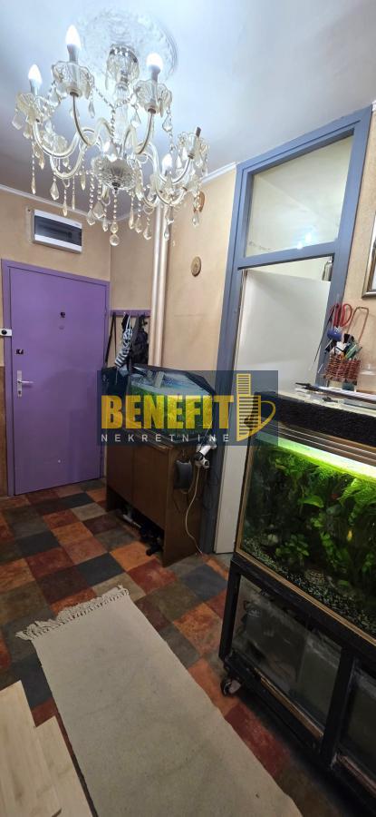 Stan na prodaju u Beogradu, Kaluđerica, dvoiposoban, 55m2, cena 145000 evra