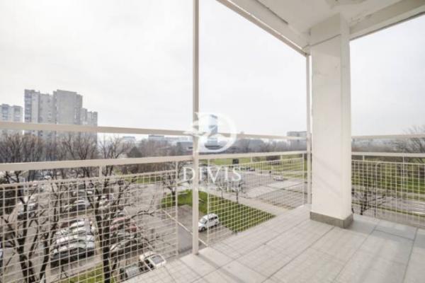 Stan na prodaju u Beogradu, 121m2, cena 453750 evra