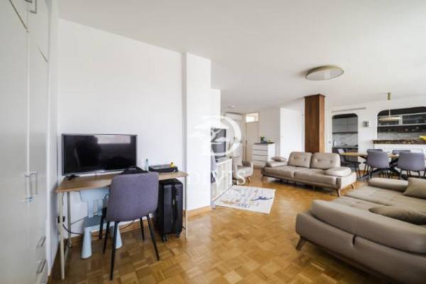 Stan na prodaju u Beogradu, 121m2, cena 453750 evra