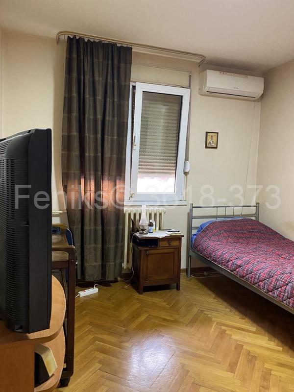 Stan na prodaju u Beogradu, Banovo brdo, trosoban, 79m2, cena 260000 evra