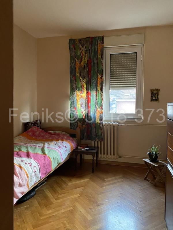 Stan na prodaju u Beogradu, Banovo brdo, trosoban, 79m2, cena 260000 evra