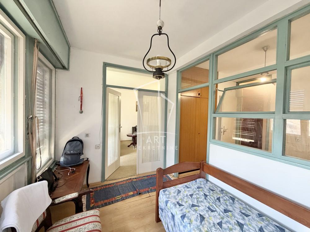 Stan na prodaju u Beogradu, Novi Beograd blok 45 (TC Enjub), jednoiposoban, 47m2, cena 160000 evra