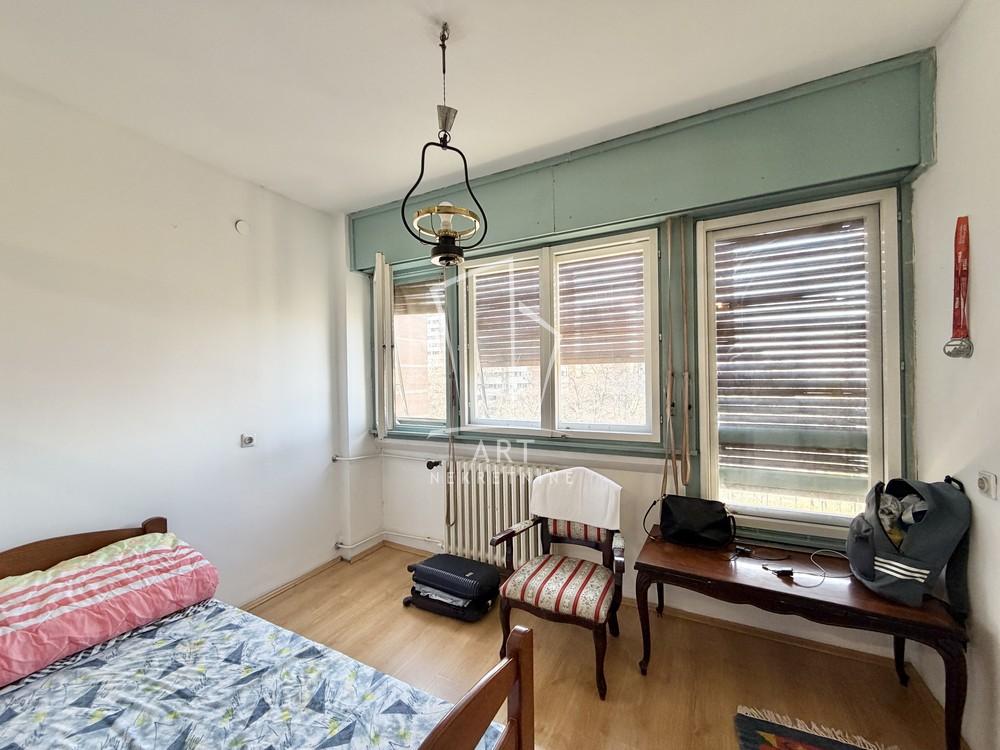 Stan na prodaju u Beogradu, Novi Beograd blok 45 (TC Enjub), jednoiposoban, 47m2, cena 160000 evra