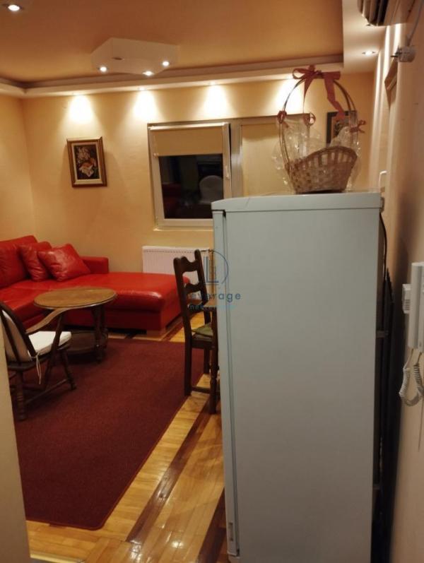 Stan na prodaju u Beogradu, Višnjička banja, dvosoban, 46m2, cena 112000 evra