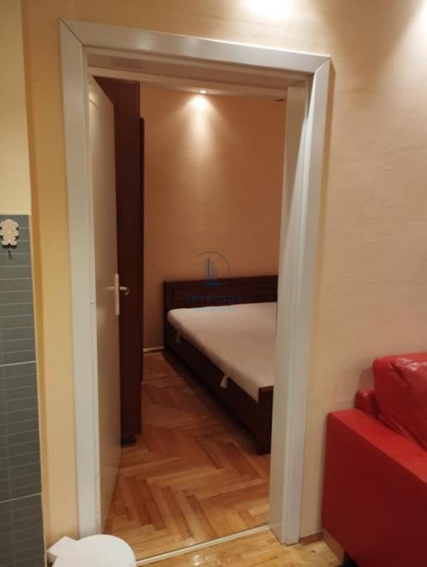 Stan na prodaju u Beogradu, Višnjička banja, dvosoban, 46m2, cena 112000 evra