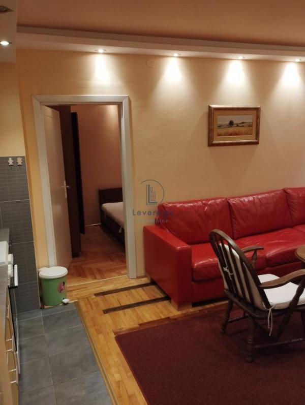 Stan na prodaju u Beogradu, Višnjička banja, dvosoban, 46m2, cena 112000 evra