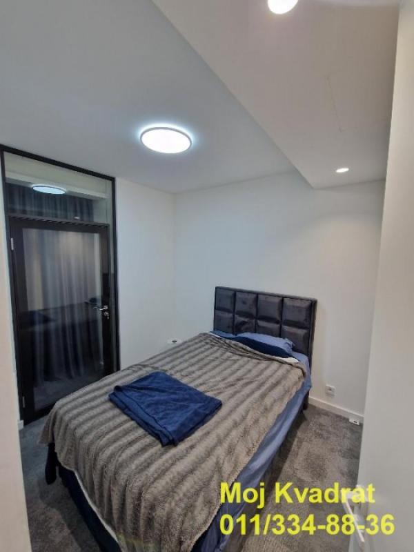 Stan na prodaju u Beogradu, Novi Beograd blok 68, dvosoban, 45m2, cena 225000 evra