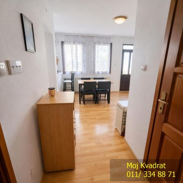 Stan na prodaju u Beogradu, Krnjača, dvosoban, 49m2, cena 129000 evra