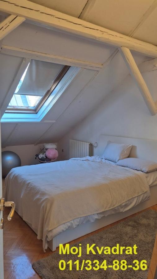 Stan na prodaju u Beogradu, Pravni fakultet, troiposoban, 103m2, cena 385000 evra