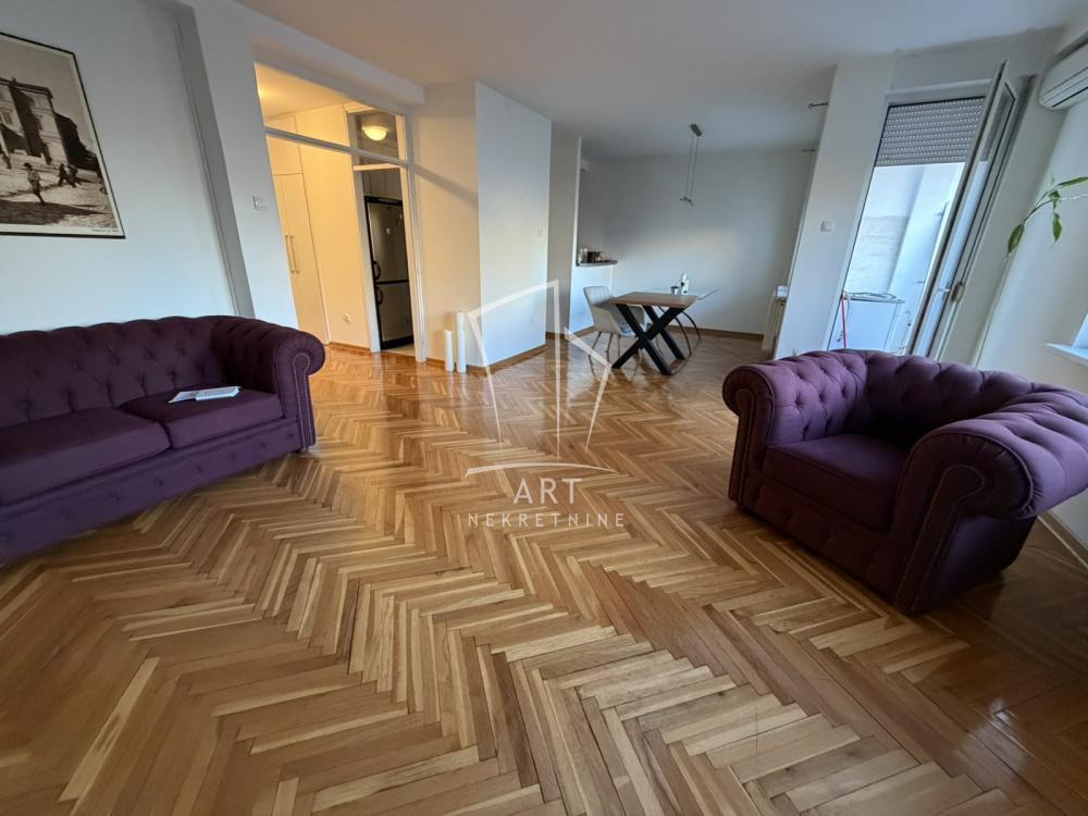 Stan na prodaju u Beogradu, Stari grad, trosoban, 89m2, cena 329000 evra