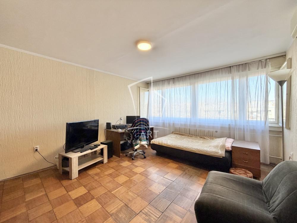 Stan na prodaju u Beogradu, Voždovac, dvosoban, 67m2, cena 195000 evra