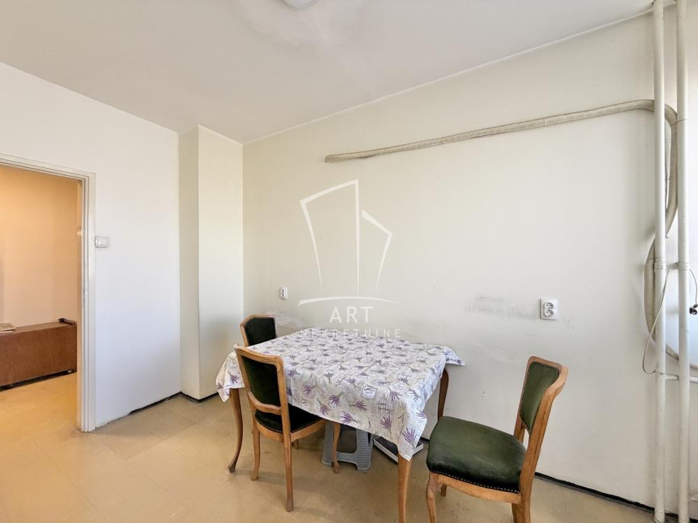 Stan na prodaju u Beogradu, Voždovac, dvosoban, 67m2, cena 195000 evra