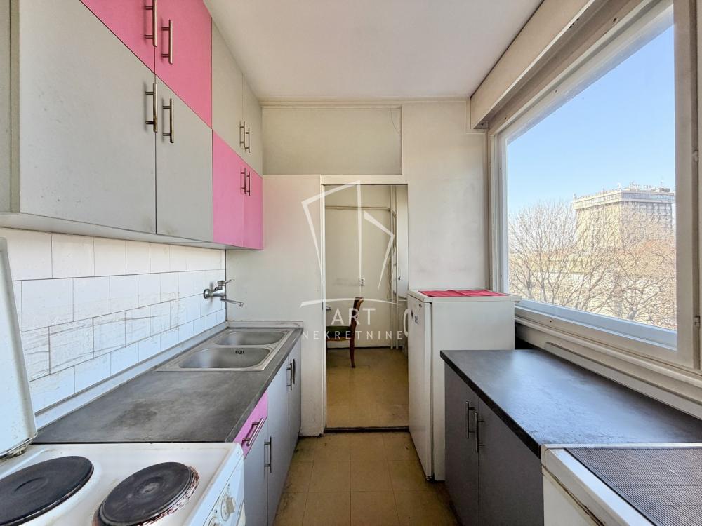 Stan na prodaju u Beogradu, Voždovac, dvosoban, 67m2, cena 195000 evra