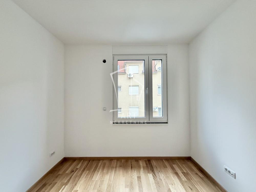 Stan na prodaju u Beogradu, Save Kovačevića, dvoiposoban, 62m2, cena 174000 evra