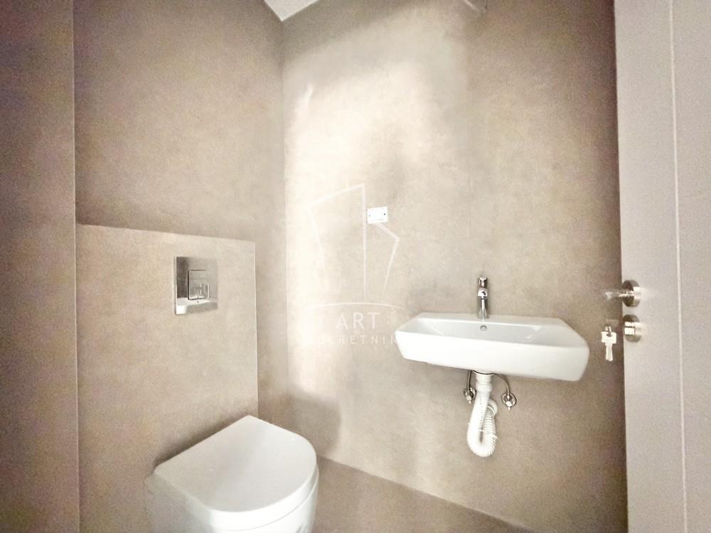 Stan na prodaju u Beogradu, Save Kovačevića, dvoiposoban, 62m2, cena 174000 evra