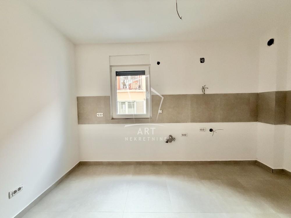 Stan na prodaju u Beogradu, Save Kovačevića, dvoiposoban, 62m2, cena 174000 evra