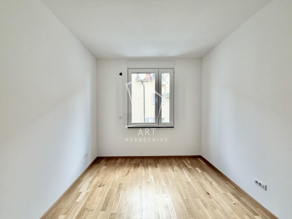 Stan na prodaju u Beogradu, Save Kovačevića, dvoiposoban, 62m2, cena 174000 evra