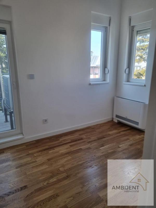 Stan na prodaju u Beogradu, Voždovac, cetvorosoban, 92m2, cena 335000 evra