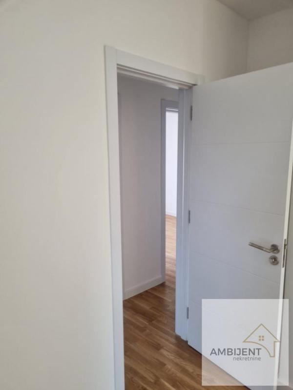 Stan na prodaju u Beogradu, Voždovac, cetvorosoban, 92m2, cena 335000 evra