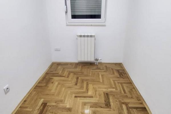 Stan na prodaju u Beogradu, Lion, jednoiposoban, 36m2, cena 145800 evra