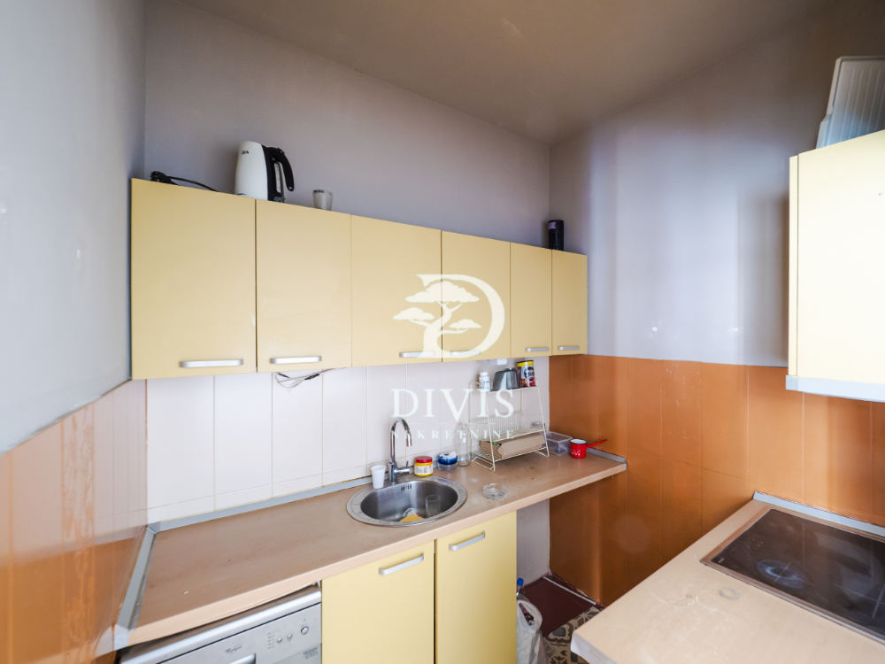 Stan na prodaju u Beogradu, Kalenić pijaca, 122m2, cena 510000 evra