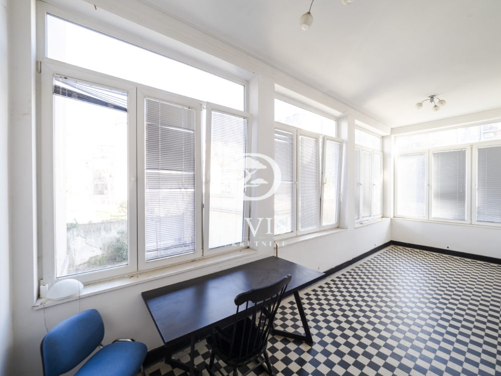 Stan na prodaju u Beogradu, Kalenić pijaca, 122m2, cena 510000 evra