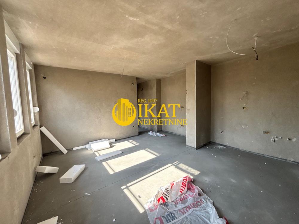 Stan na prodaju u Beogradu, Mirijevo, dvoiposoban, 58m2, cena 127727 evra