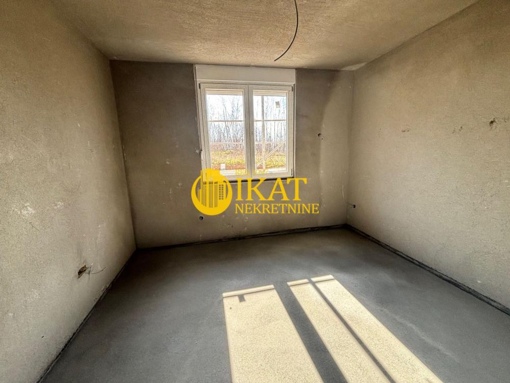 Stan na prodaju u Beogradu, Mirijevo, dvoiposoban, 58m2, cena 127727 evra