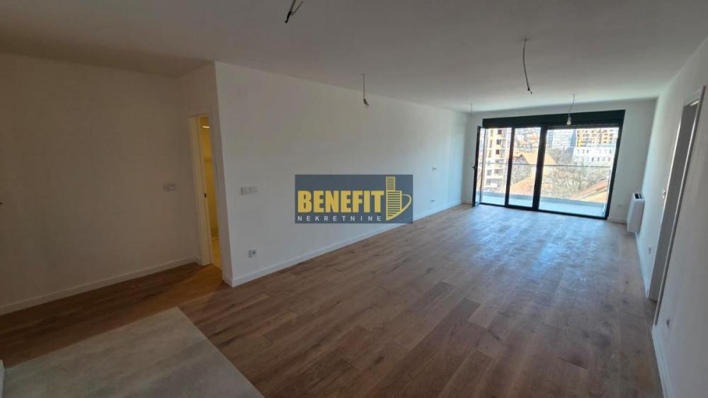 Stan na prodaju u Beogradu, Autokomanda, cetvorosoban, 94m2, cena 286700 evra